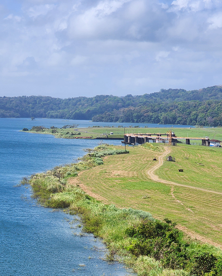gatun_dam